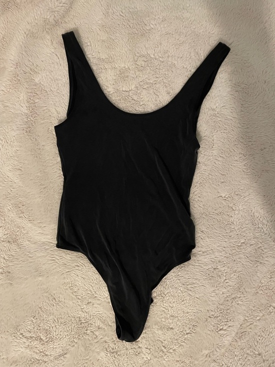 Wilfred Tops - Wilfred Free Charcoal Bodysuit